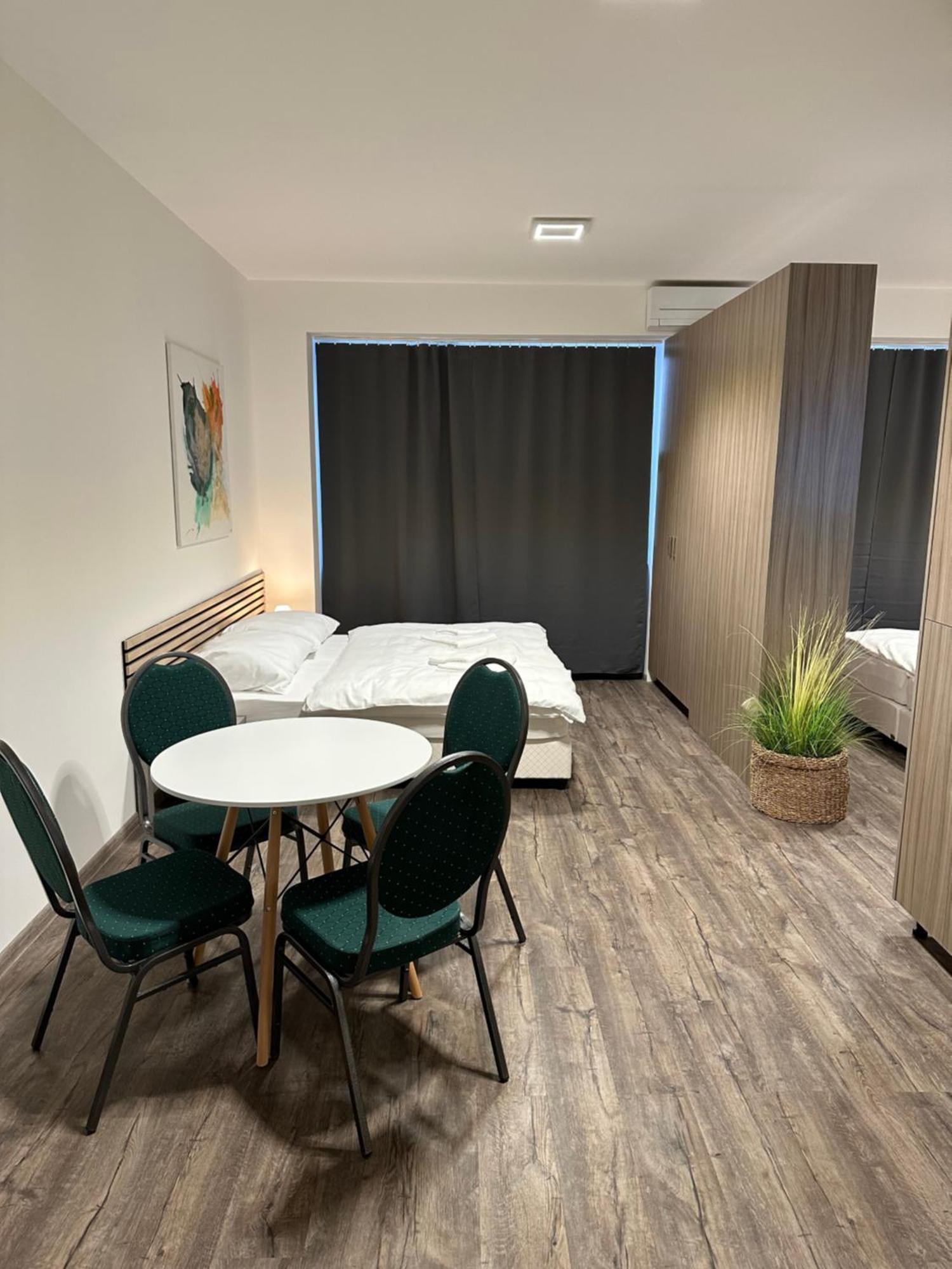 111Apartments Кошице Экстерьер фото